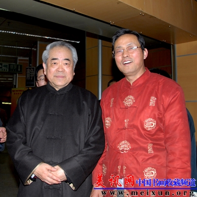在中央电视台与范曾大师留影.jpg