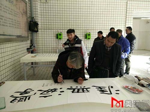 QQ图片20141212113104.jpg