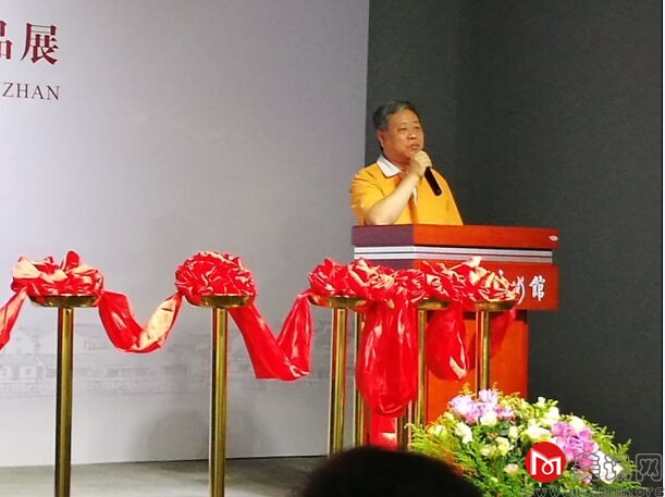 陈亚飞.jpg
