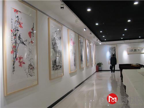 展1.jpg