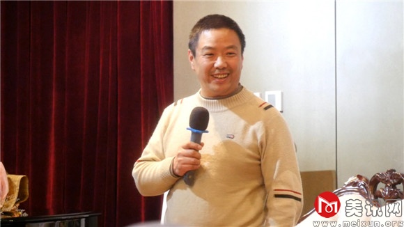 收藏家赵毅先生.jpg