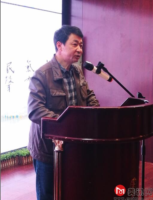 李.jpg
